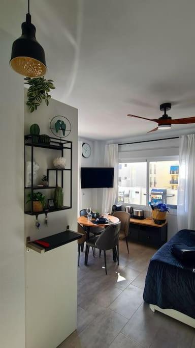 Estudio Mediterraneo Solarium Nerja Εξωτερικό φωτογραφία